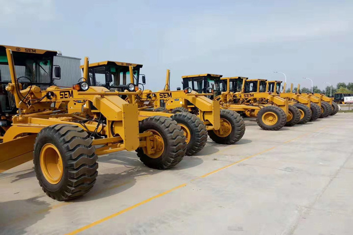 Motor-Grader-Used-1200x800-1