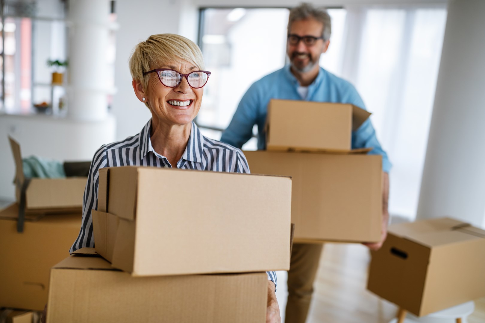 Making-Your-Move-Downsizing-Tips-for-Seniors-Moving-to-Vista-Grande-Villa-Large