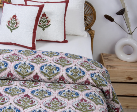 Experience Serenity: Duvet, Kantha Quilts, and More in One Bedding Set