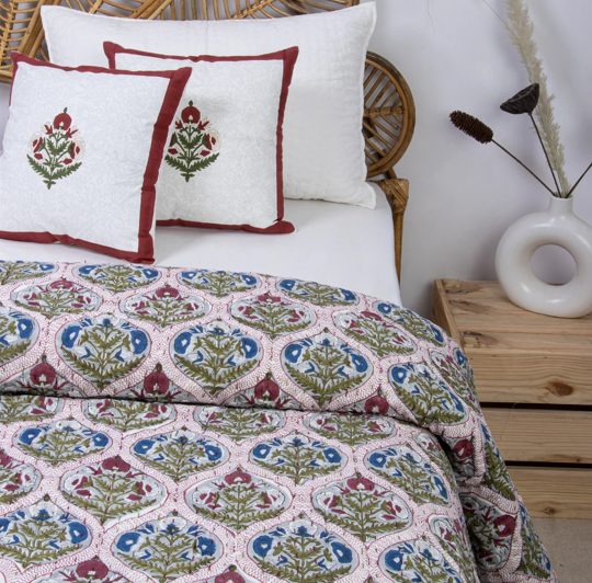 Experience Serenity: Duvet, Kantha Quilts, and More in One Bedding Set