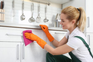 Spring-Cleaning-in-the-Kitchen-scaled