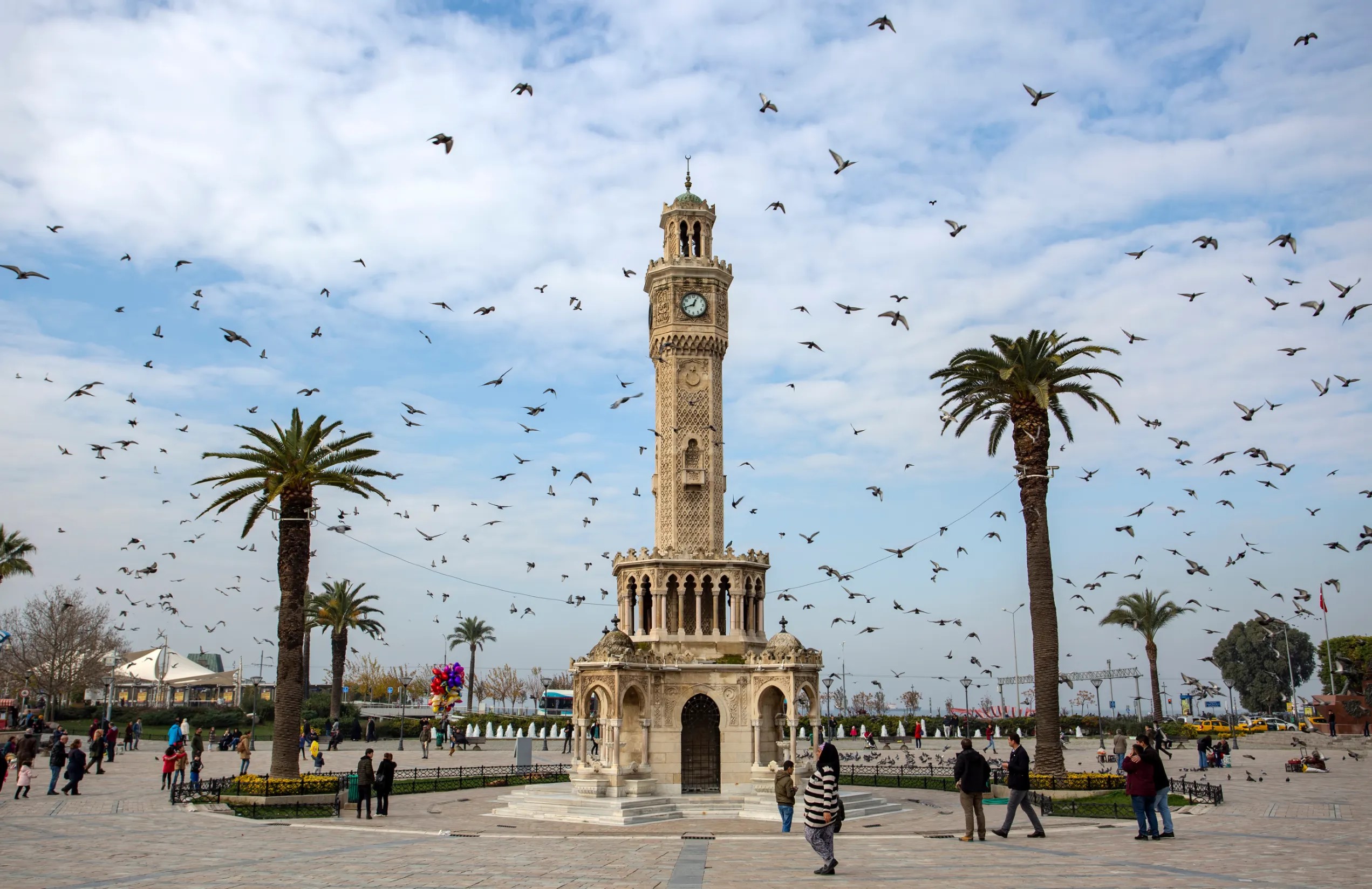 izmir-turkey-izmir-old-clock-tower-konak-square