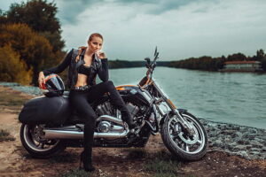 motorcycles-girls-and-motorcycles-bike-girl-wallpaper-preview