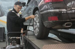 Cheap Car service aldershot